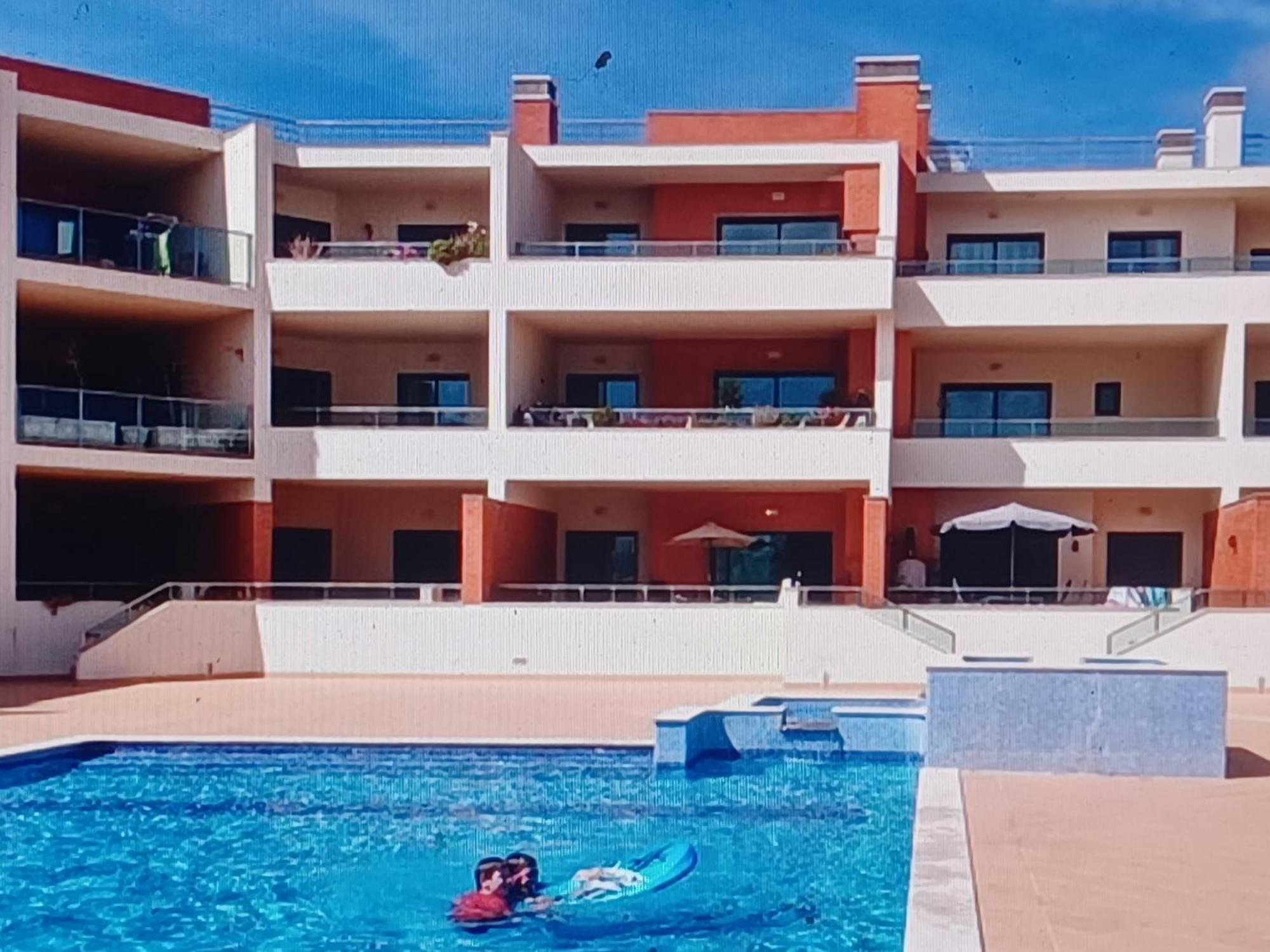 Meia Floor Apartment *